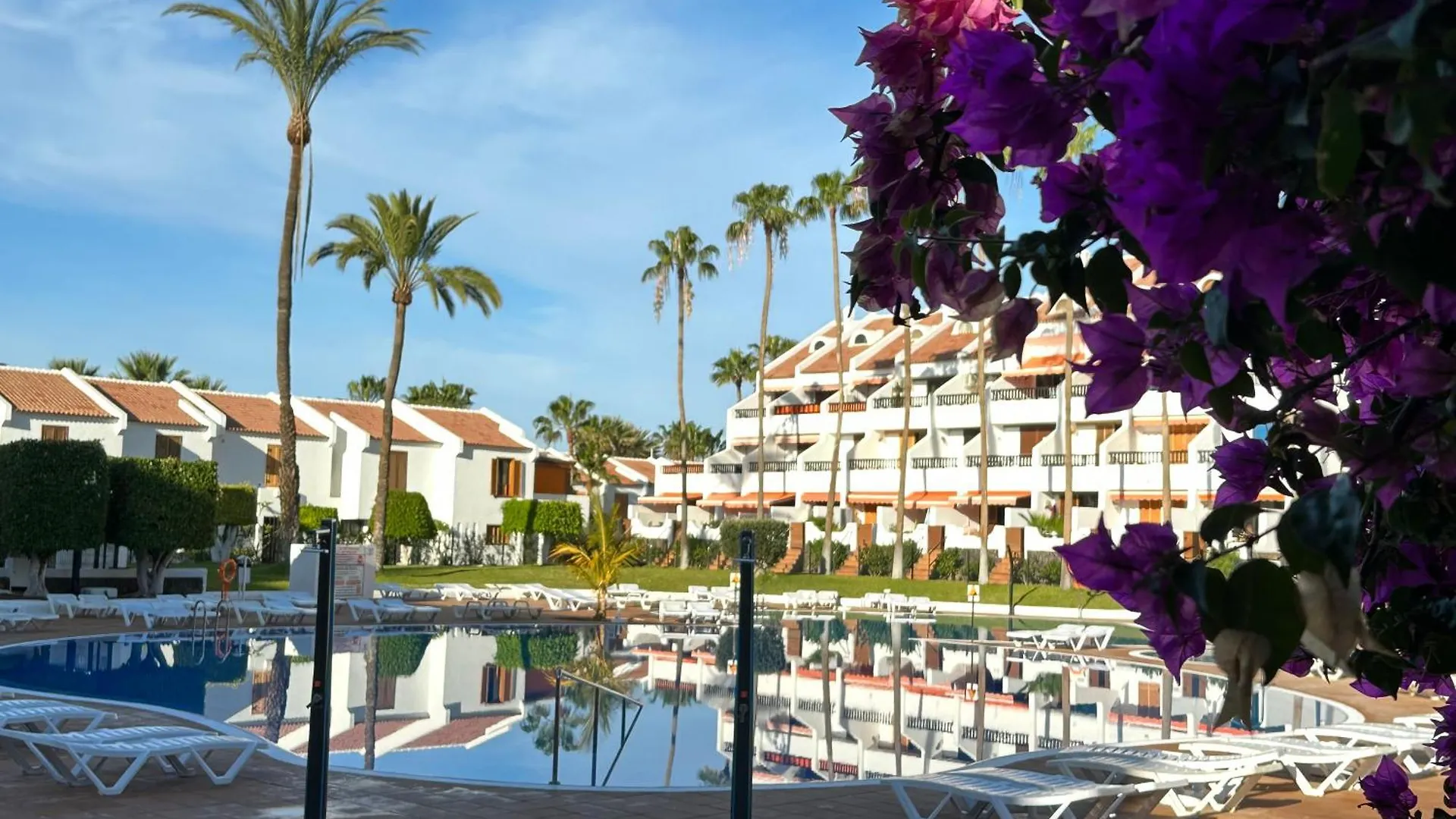 Sunny 2-Bedroom Apartment In Parque Santiago II Playa de las Americas  0*, Playa de las Americas (Tenerife)