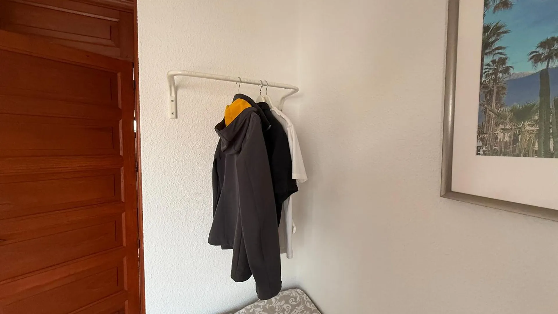 Sunny 2-Bedroom Apartment In Parque Santiago II 美洲海滩