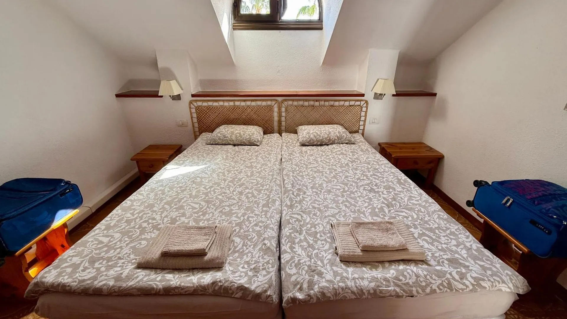 Sunny 2-Bedroom Apartment In Parque Santiago II 美洲海滩