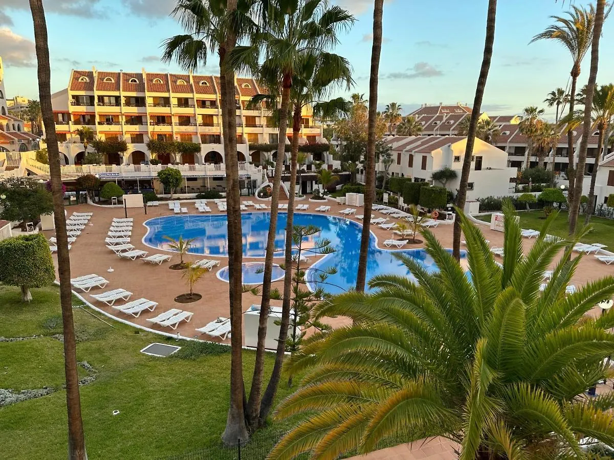 Sunny 2-Bedroom Apartment In Parque Santiago II Playa de las Americas