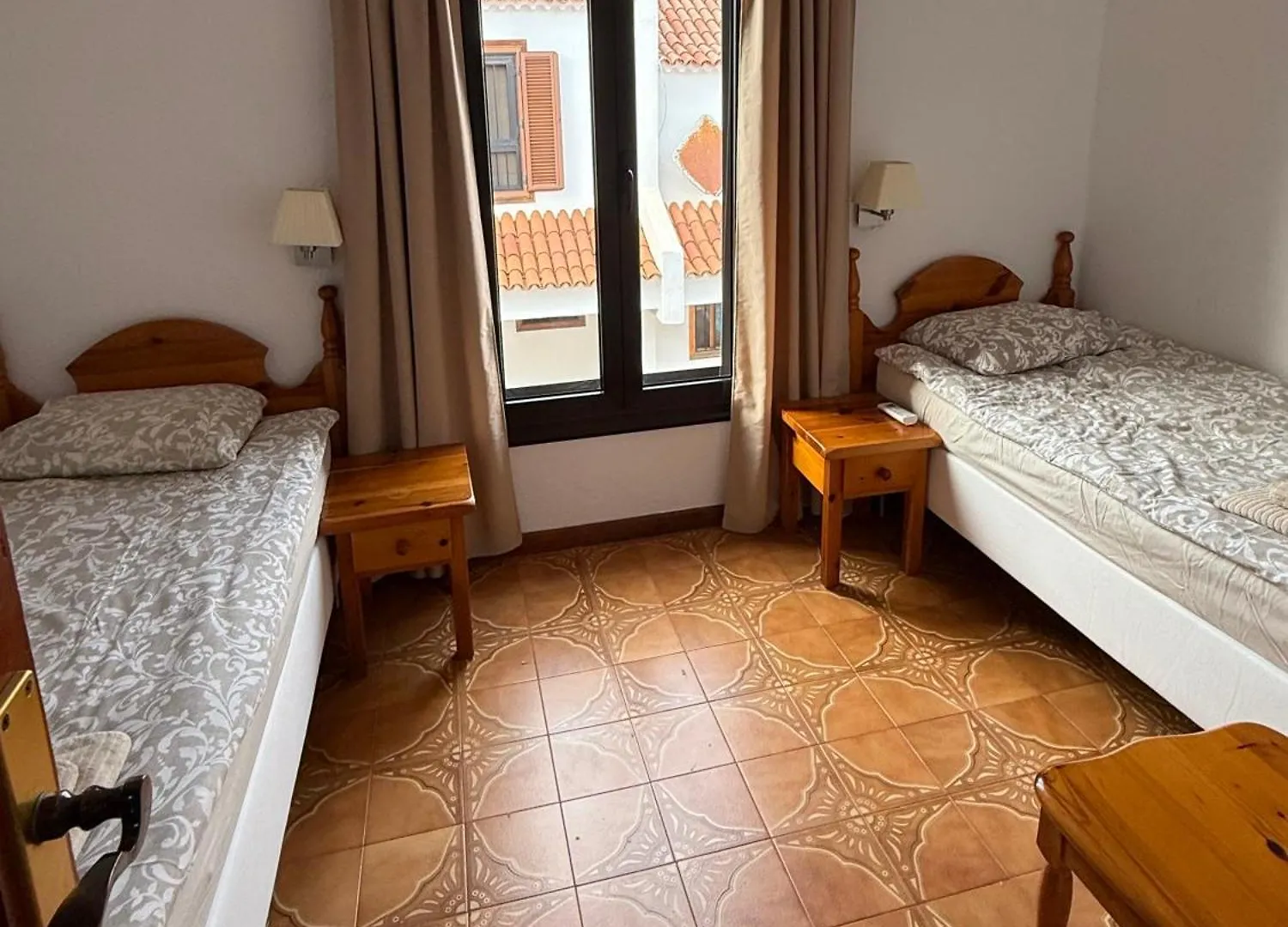 Sunny 2-Bedroom Apartment In Parque Santiago II Playa de las Americas  Spain