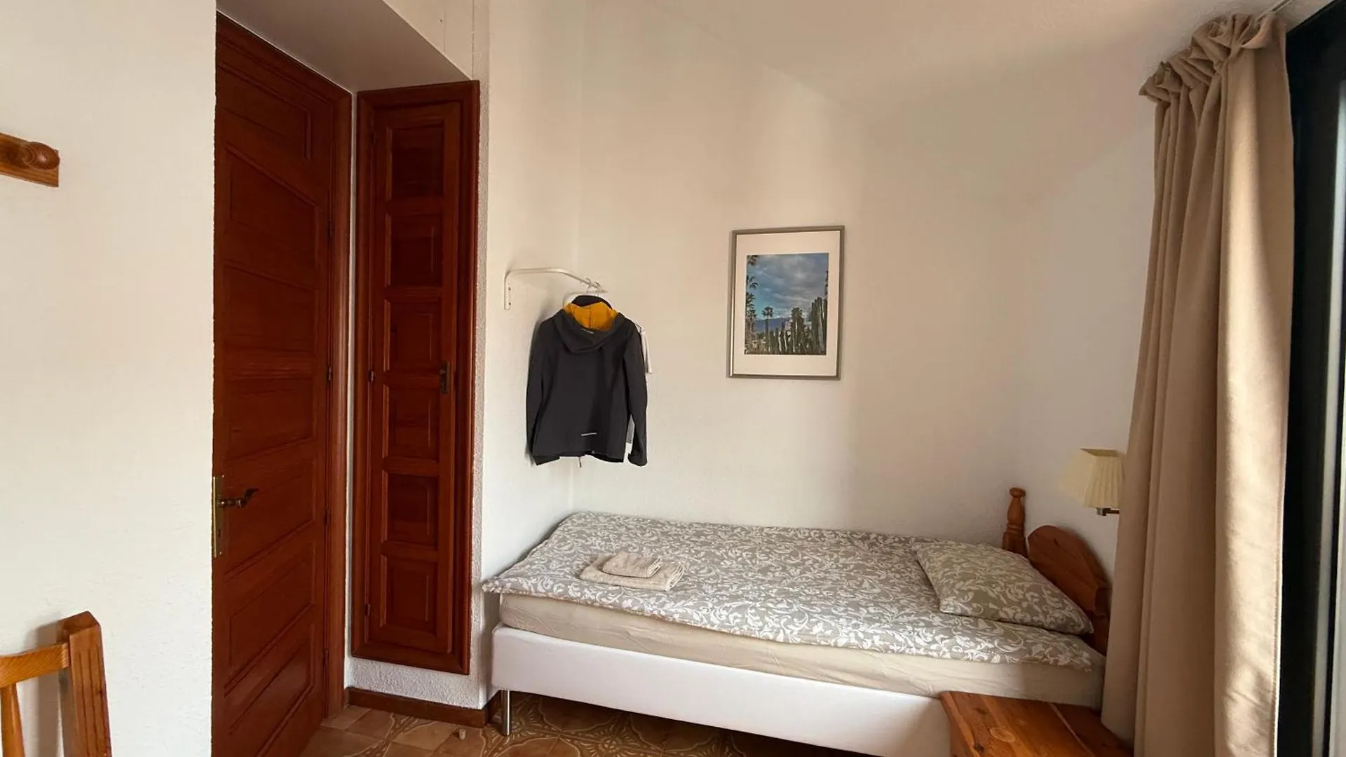 Sunny 2-Bedroom Apartment In Parque Santiago II Playa de las Americas