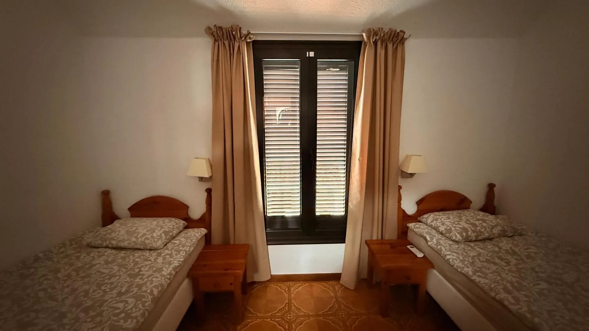 Sunny 2-Bedroom Apartment In Parque Santiago II Playa de las Americas
